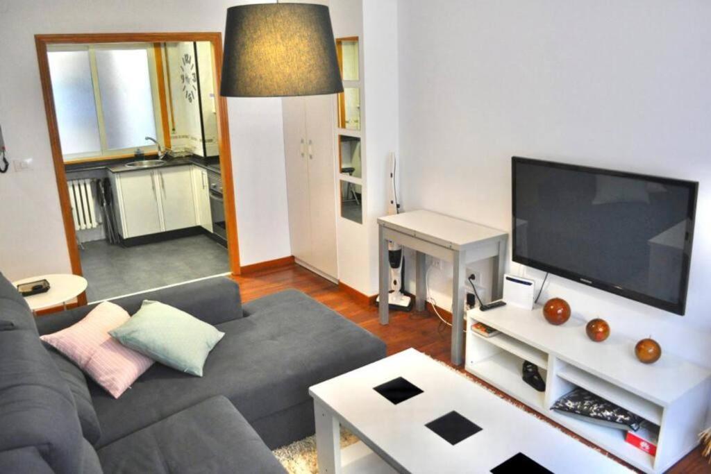 Curros Enriquez Rd, Centrico, Plaza Garage Apartment Ourense Luaran gambar